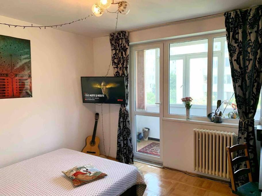 Central Apartment Muncii Area Netflix Bucureşti Ngoại thất bức ảnh